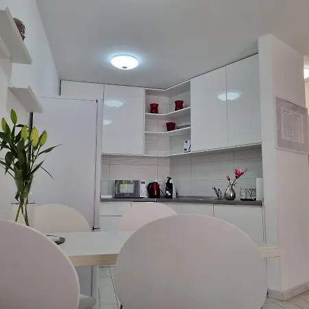 Apartman Magnolija Umag Exterior foto