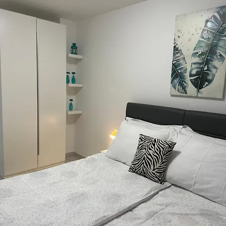 Apartman Magnolija Umag Exterior foto